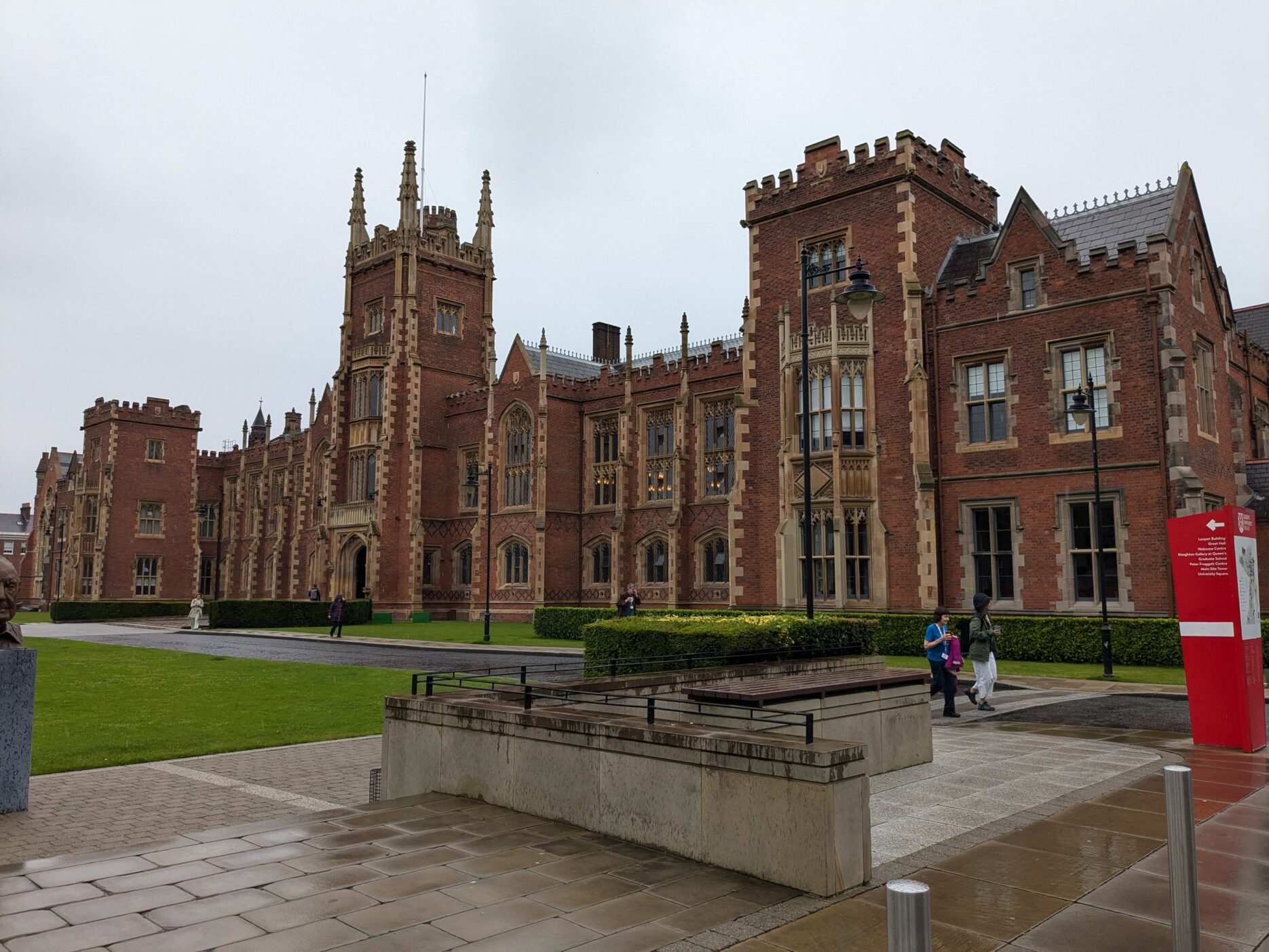 Queen's University Belfast